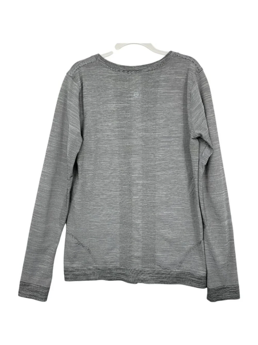 Lululemon Swiftly Tech Long Sleeve Top Womens 4 Gray Stripe T Shirt Running